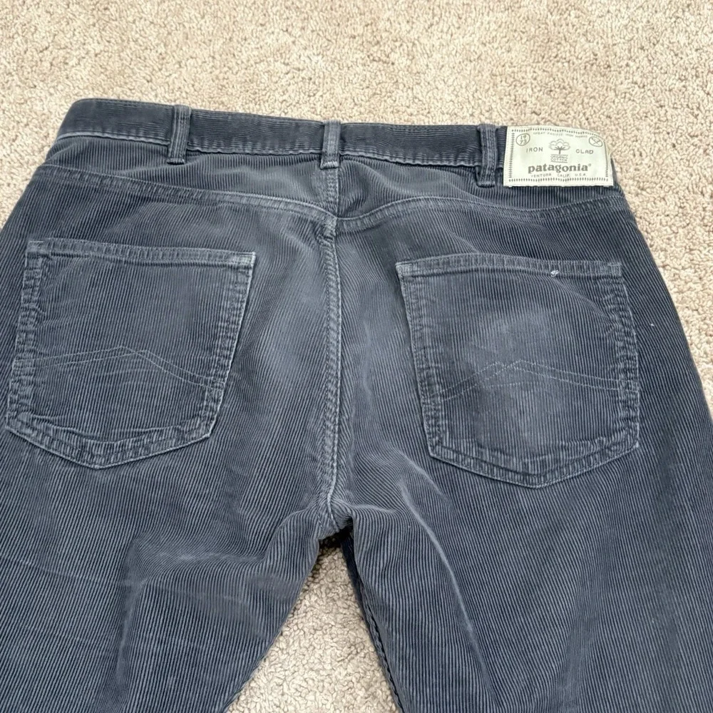 Patagonia Corduroy Pants Men's 32x32 Gray Straight Leg Iron Clad Organic Cotton